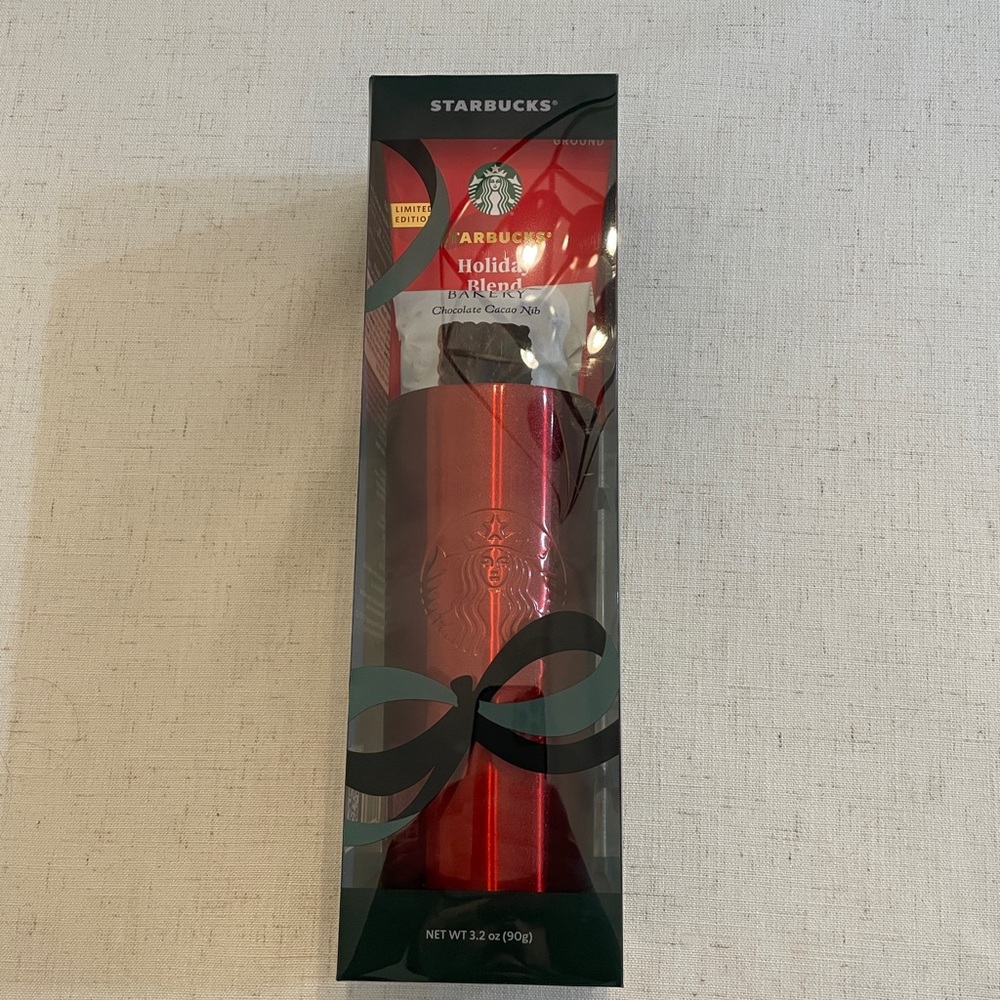 Starbucks Limited Edition Red Holiday Set